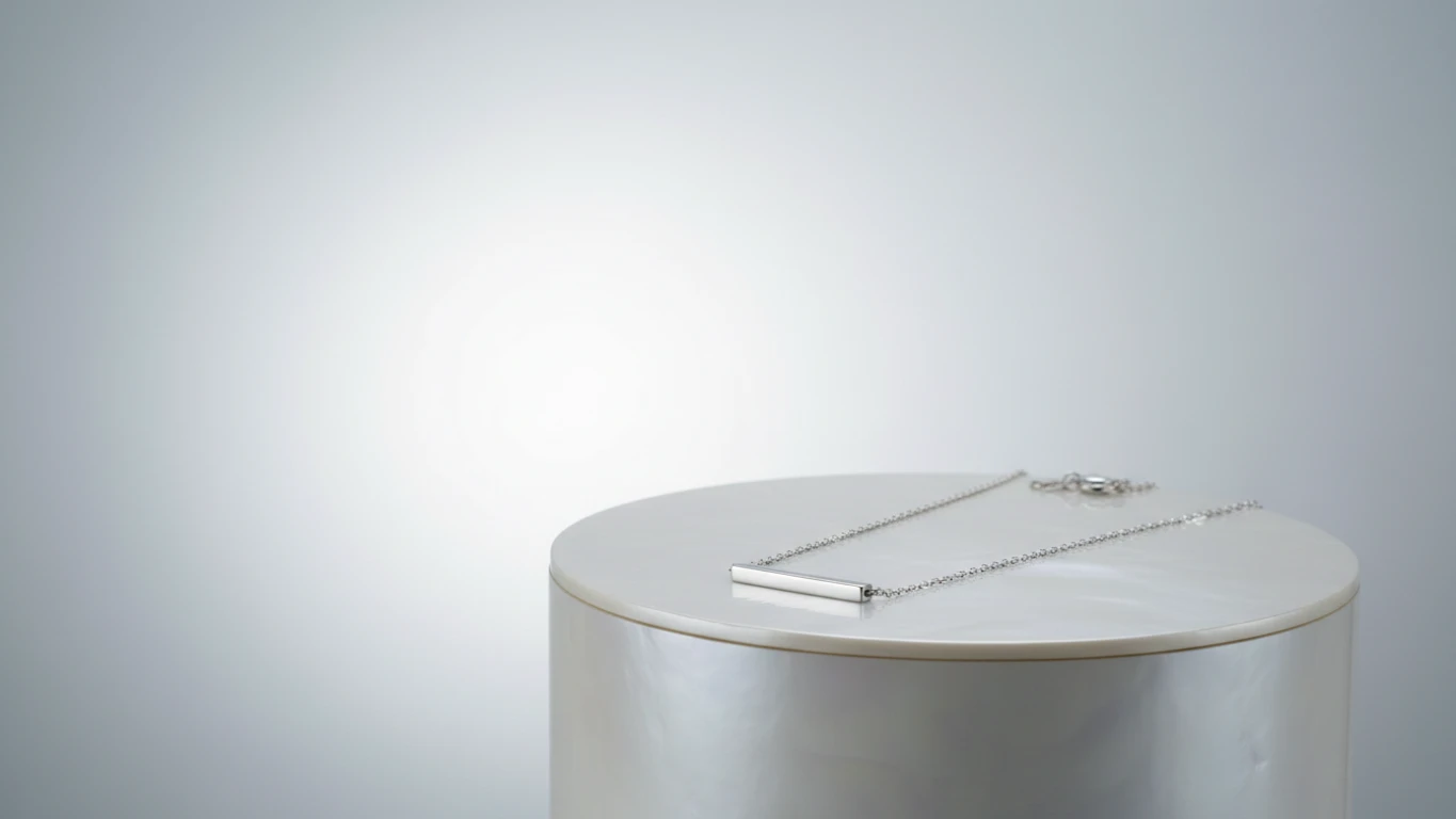 Colar em Prata 925 com Pingente Minimalista