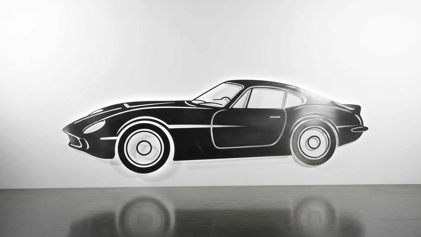 Escultura de Parede em Metal com Silhueta de Carro