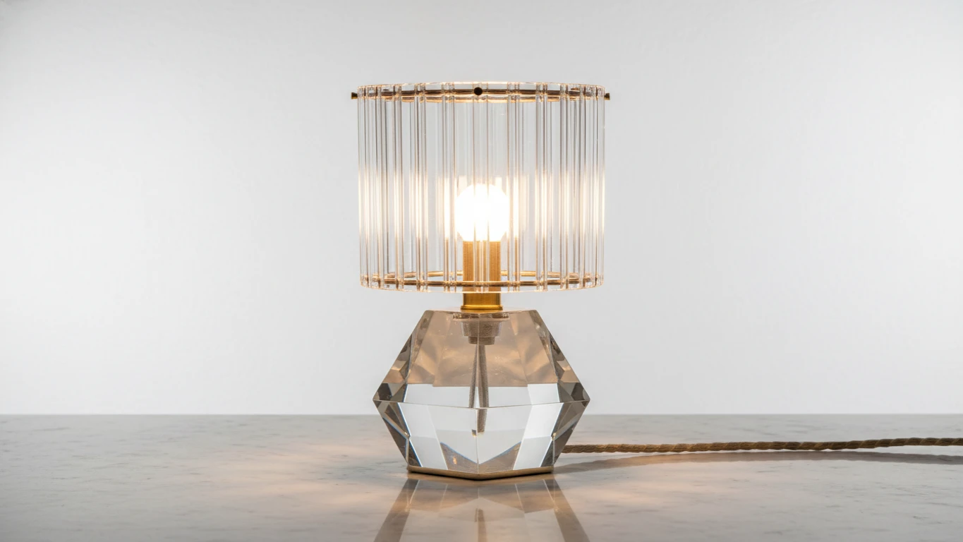 Luminária de Mesa Decorativa em Cristal ou Vidro