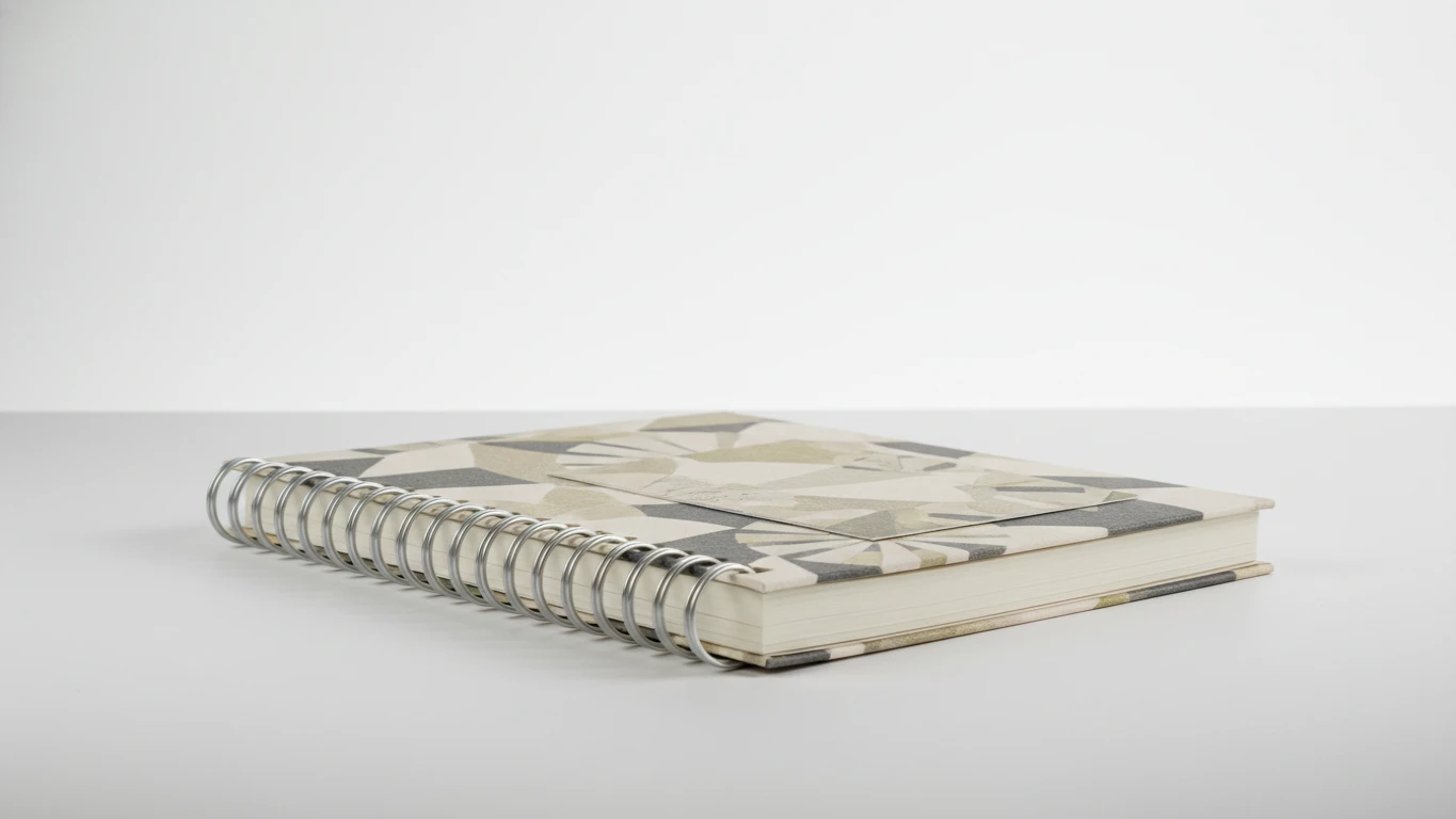 Planner Anual com Capa Personalizável